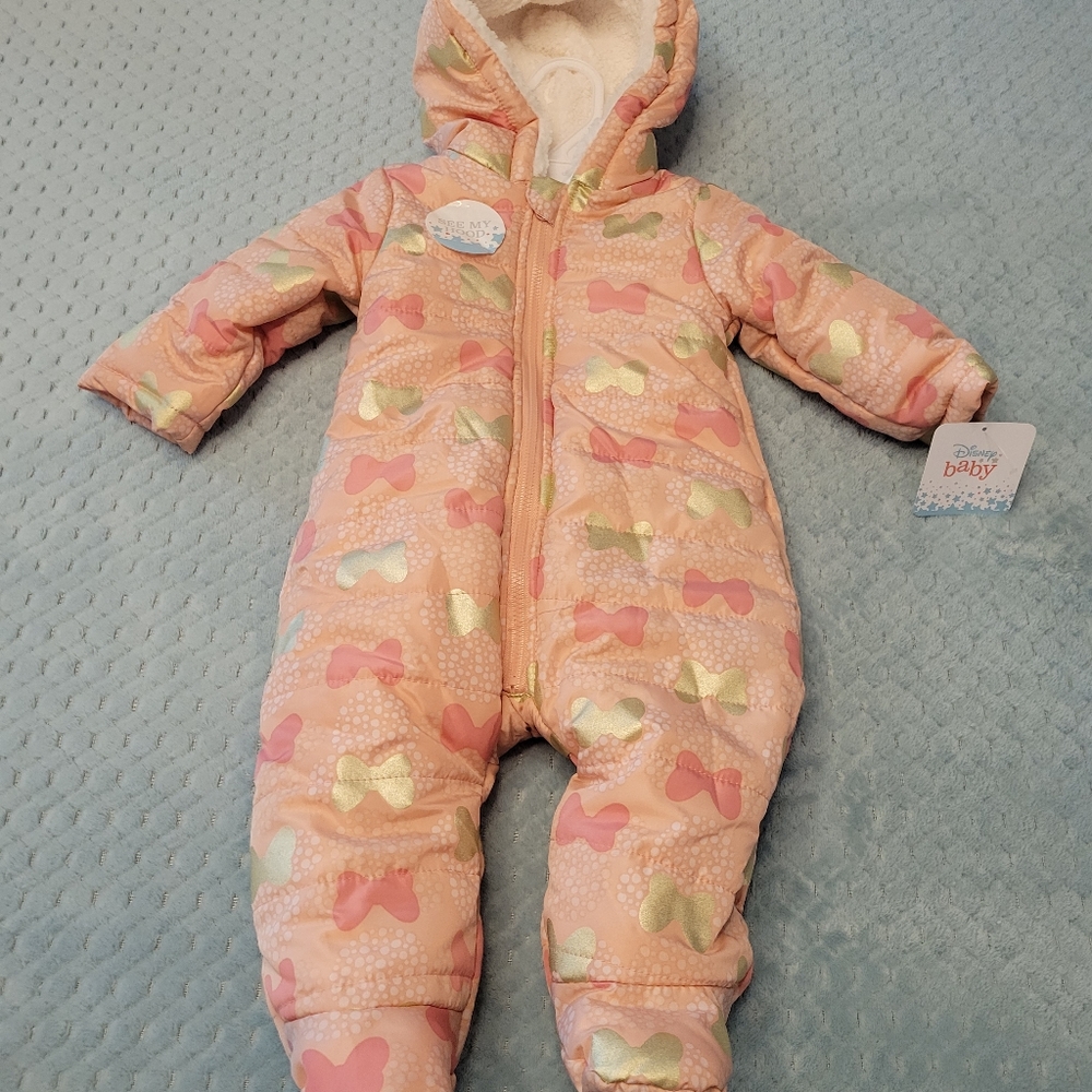 NEW Disney Minnie Mouse Fleece Snowsuit with Ears 3-6 months-NWT - Picture 3 of 16